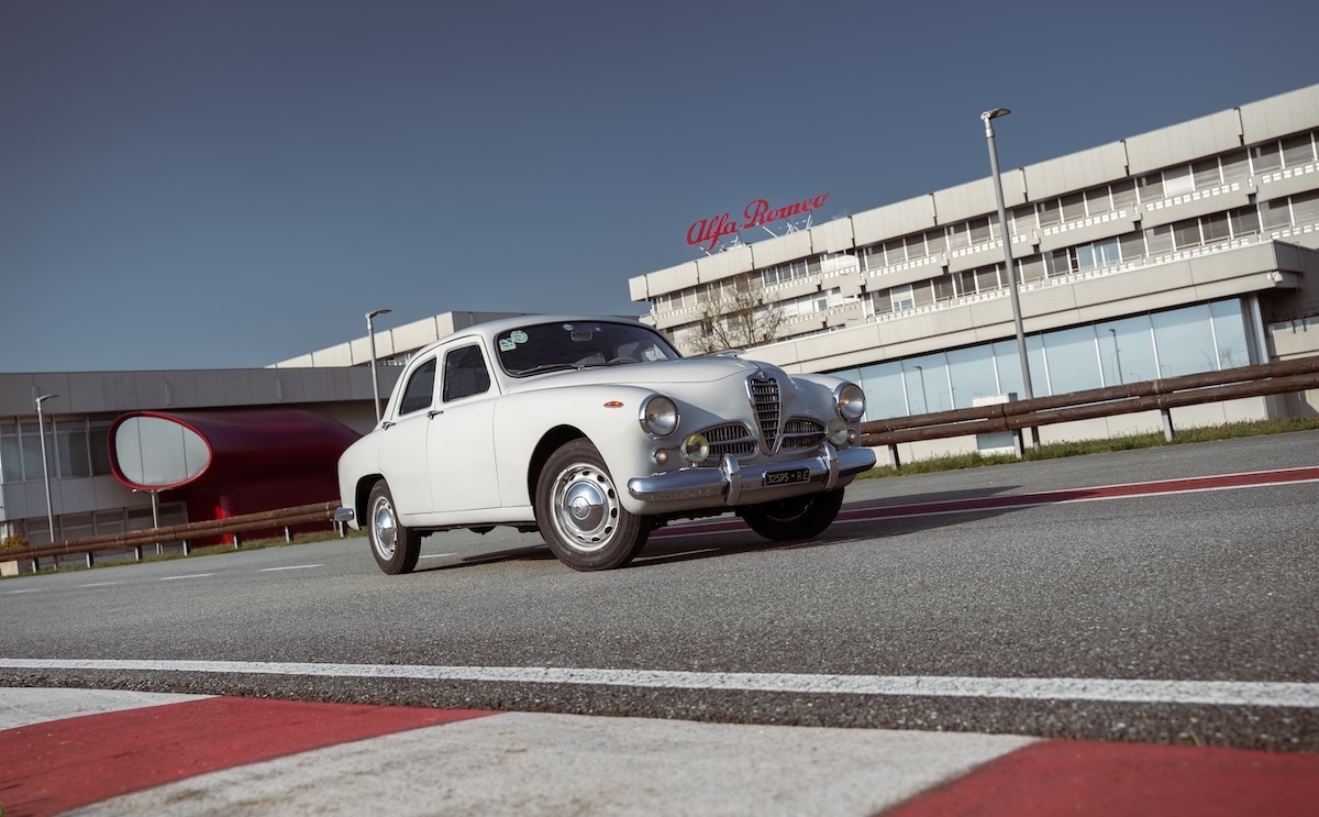 Alfa Romeo Classiche porta restauro e certificazione ad Arese