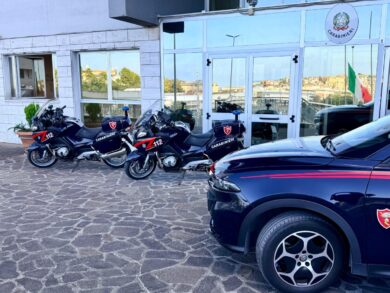 Ancona furto di auto