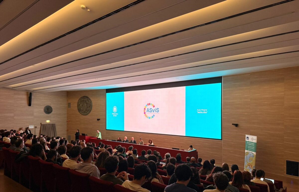 AXA Italia, innovazione e sostenibilità al centro del Festival dello Sviluppo Sostenibile di Bari AXA Italia, innovazione e sostenibilità al centro del Festival dello Sviluppo Sostenibile di Bari