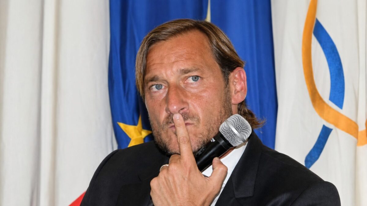 Totti, la sua società di consulenza brilla: incassati 500 mila euro. Gli affari del Pupone Totti, la sua società di consulenza brilla: incassati 500 mila euro. Gli affari del Pupone