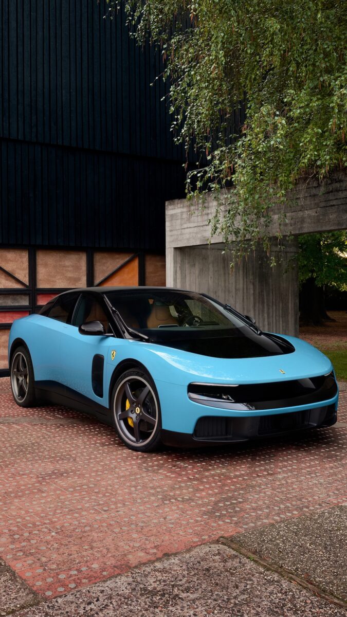 La Ferrari elettrica è realtà: Luce apre una nuova era La Ferrari elettrica è realtà: Luce apre una nuova era