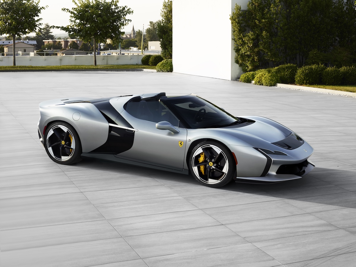 Ferrari svela la HC25, esemplare unico V8 da collezione