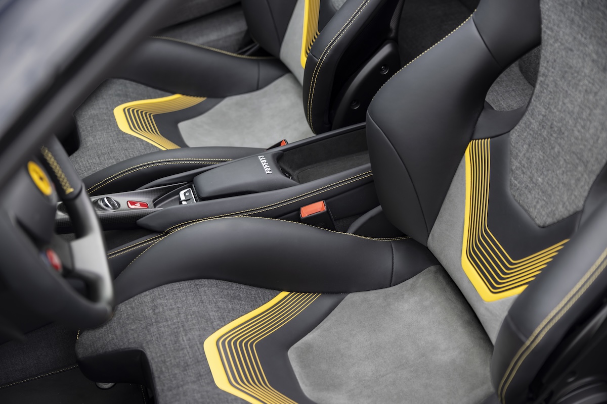 Ferrari svela la HC25, esemplare unico V8 da collezione