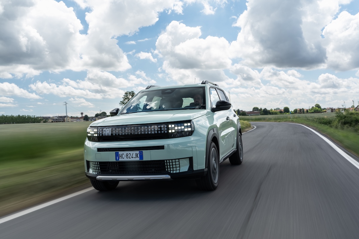 Grande Panda benzina manuale, Fiat intercetta il mercato reale Grande Panda benzina manuale, Fiat intercetta il mercato reale