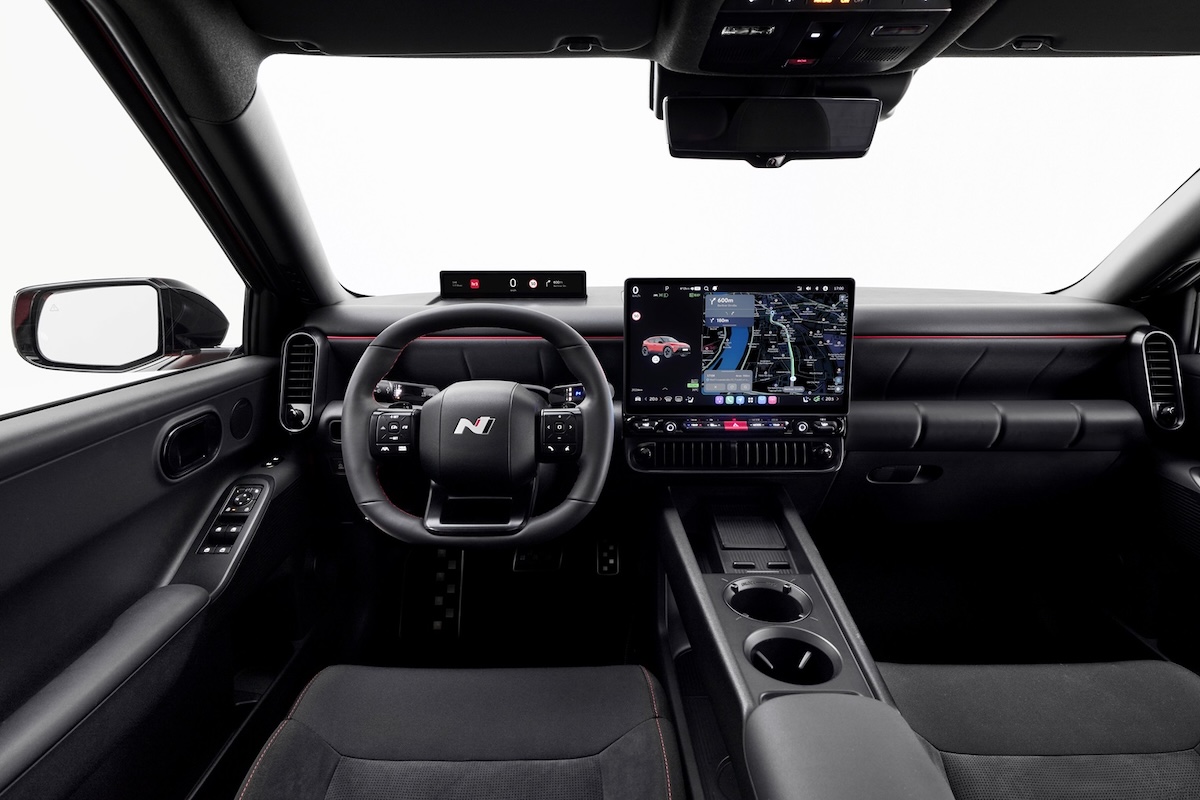 Hyundai lancia Pleos Connect con intelligenza AI