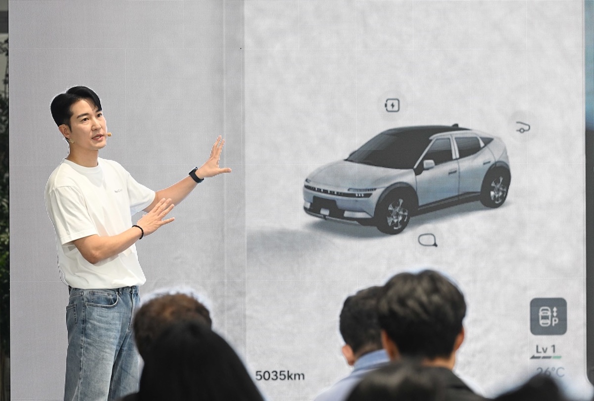 Hyundai lancia Pleos Connect con intelligenza AI