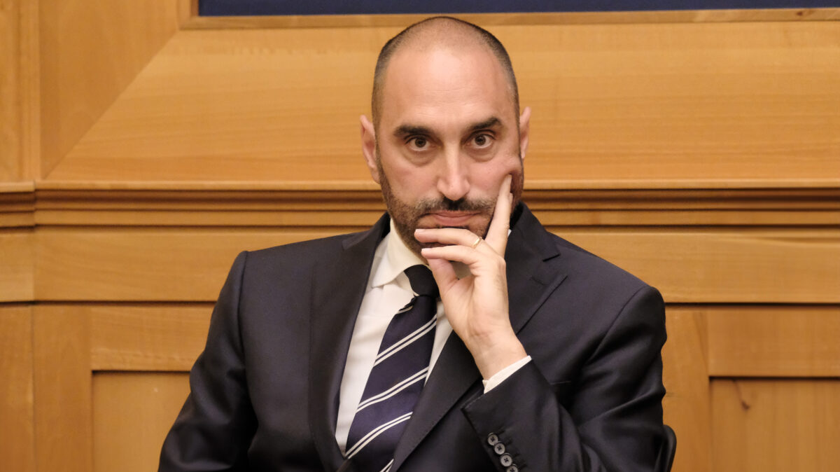 Gubitosa (M5s): “Pressione fiscale oltre il 43% e Pil fermo: noi unica alternativa ai fallimenti di Meloni e Giorgetti” Gubitosa (M5s): “Pressione fiscale oltre il 43% e Pil fermo: noi unica alternativa ai fallimenti di Meloni e Giorgetti”