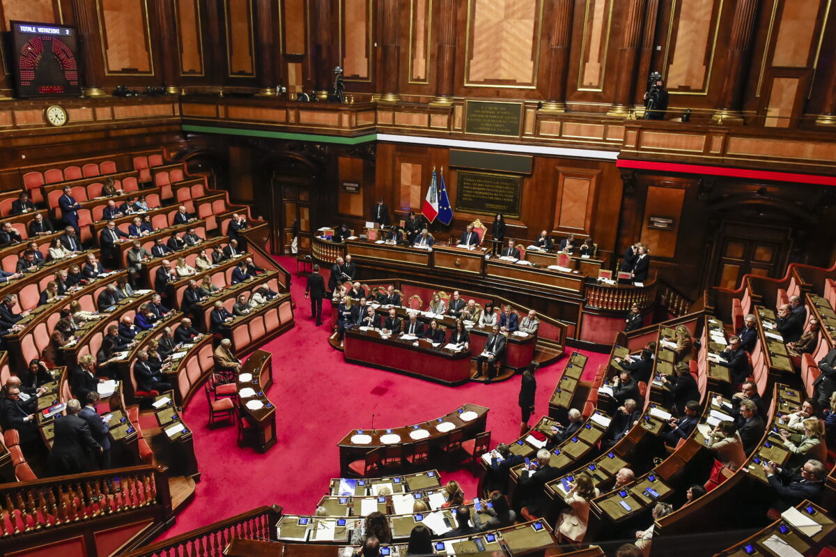 Dl Fiscale, il governo pone la fiducia al Senato. Via libera a 92 milioni per il porto di Piombino Dl Fiscale, il governo pone la fiducia al Senato. Via libera a 92 milioni per il porto di Piombino