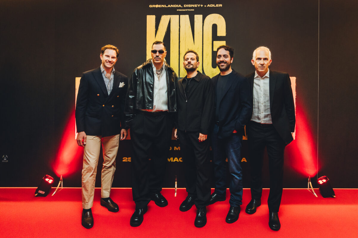 Marracash al cinema con “King Marracash”: il film evento è un viaggio nella vita del re del rap italiano Marracash al cinema con “King Marracash”: il film evento è un viaggio nella vita del re del rap italiano