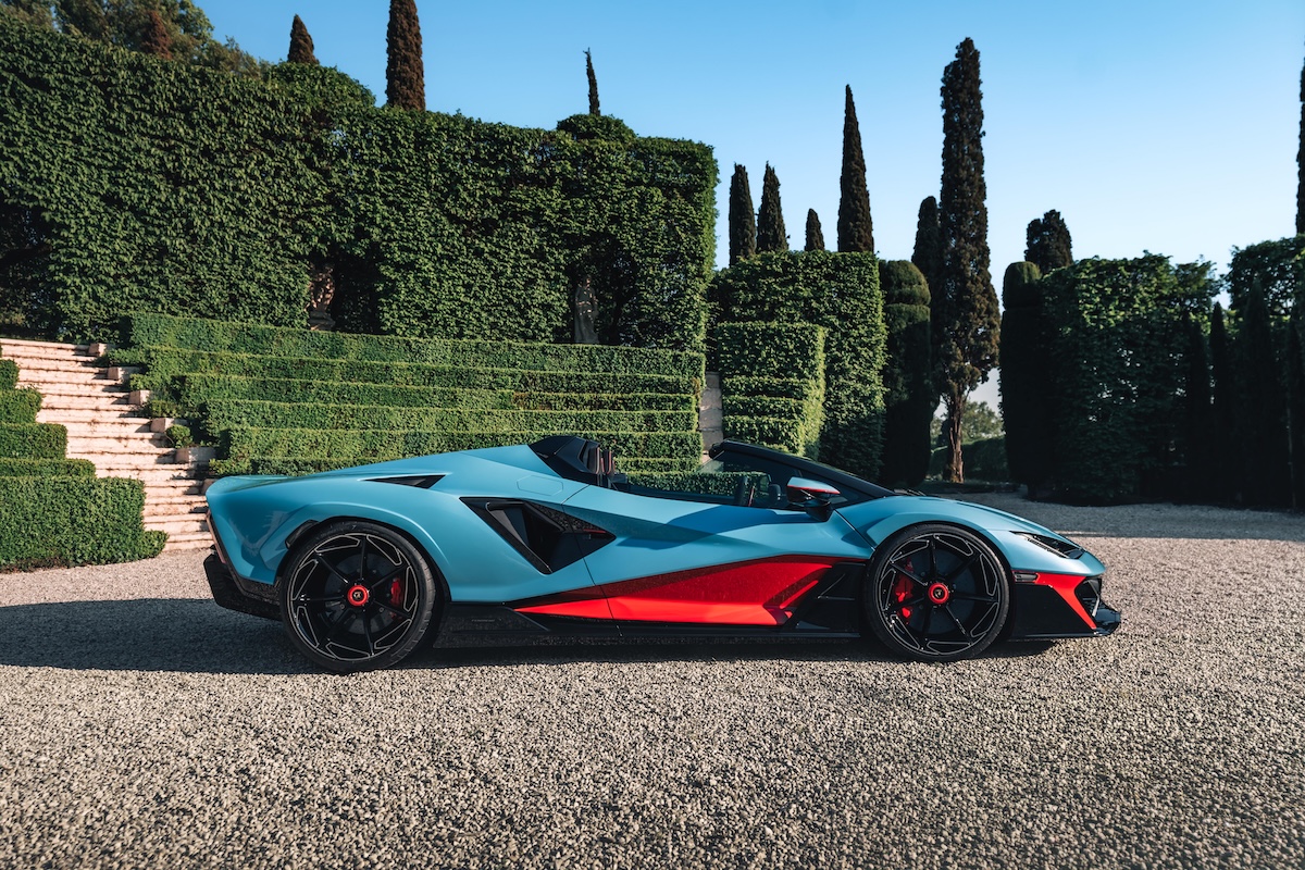 Lamborghini Fenomeno Roadster, hypercar da collezione
