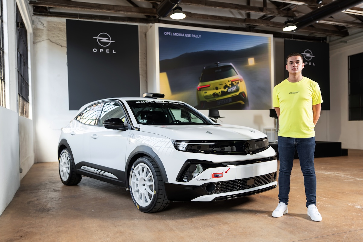 Opel Mokka GSE Rally, debutta il team italiano