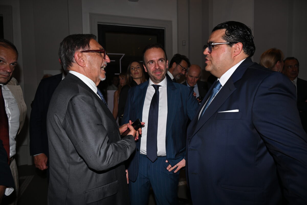 Affaritaliani festeggia 30 anni di informazione libera e indipendente: guarda tutte le foto della festa Affaritaliani festeggia 30 anni di informazione libera e indipendente: guarda tutte le foto della festa