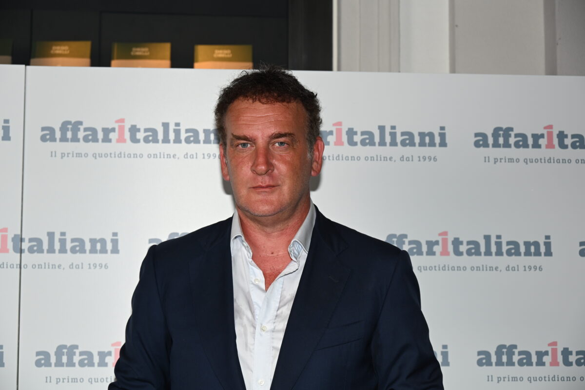 Affaritaliani festeggia 30 anni di informazione libera e indipendente: guarda tutte le foto della festa Affaritaliani festeggia 30 anni di informazione libera e indipendente: guarda tutte le foto della festa