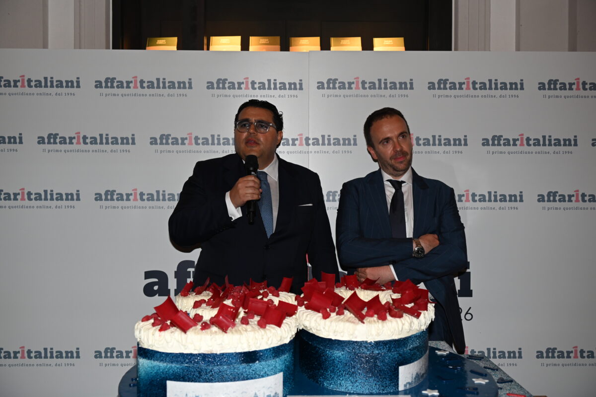 Affaritaliani festeggia 30 anni di informazione libera e indipendente: guarda tutte le foto della festa Affaritaliani festeggia 30 anni di informazione libera e indipendente: guarda tutte le foto della festa