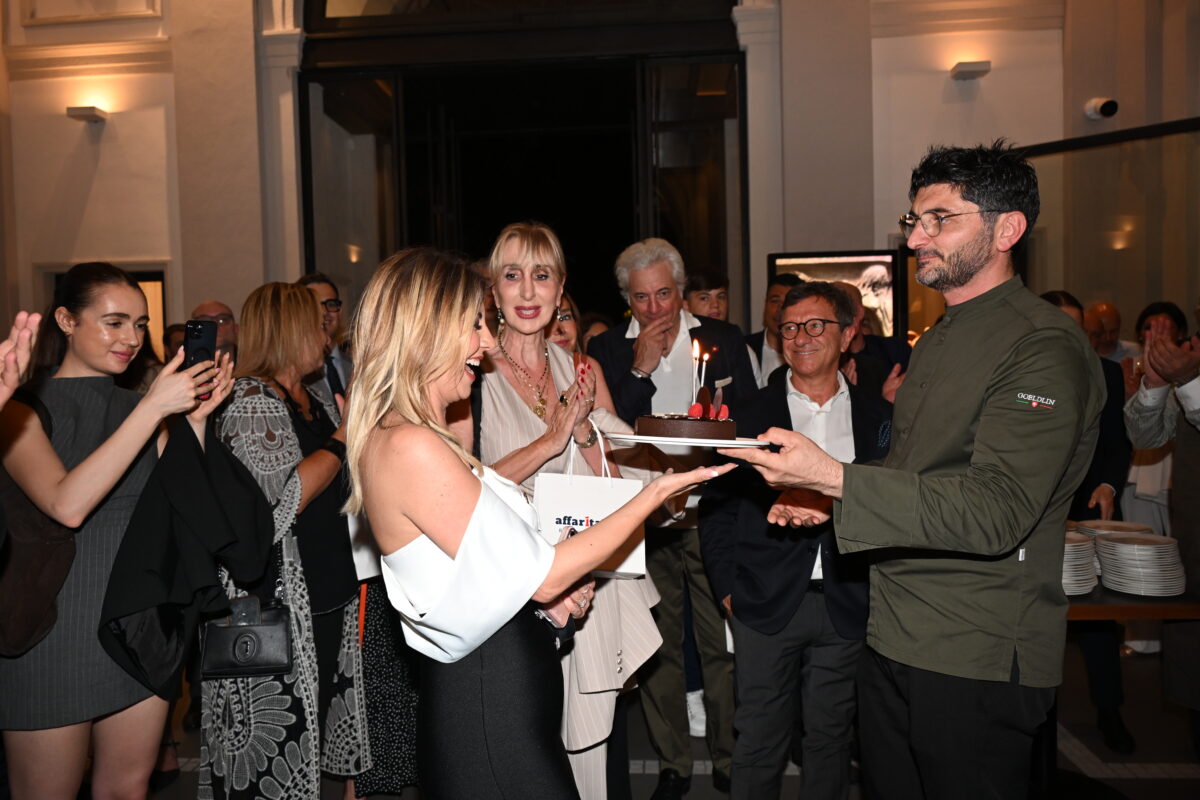 Affaritaliani festeggia 30 anni di informazione libera e indipendente: guarda tutte le foto della festa Affaritaliani festeggia 30 anni di informazione libera e indipendente: guarda tutte le foto della festa
