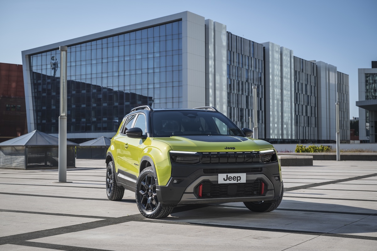 Jeep Avenger 2026, cosa cambia nel SUV dei record Jeep Avenger 2026, cosa cambia nel SUV dei record