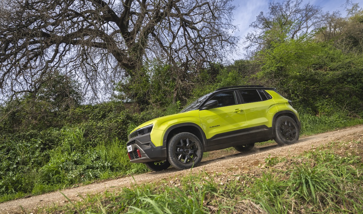 Jeep Avenger 2026, cosa cambia nel SUV dei record Jeep Avenger 2026, cosa cambia nel SUV dei record