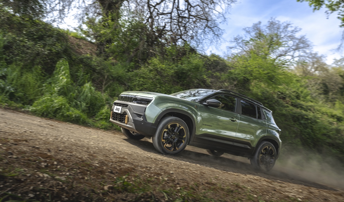 Jeep Avenger 2026, cosa cambia nel SUV dei record Jeep Avenger 2026, cosa cambia nel SUV dei record
