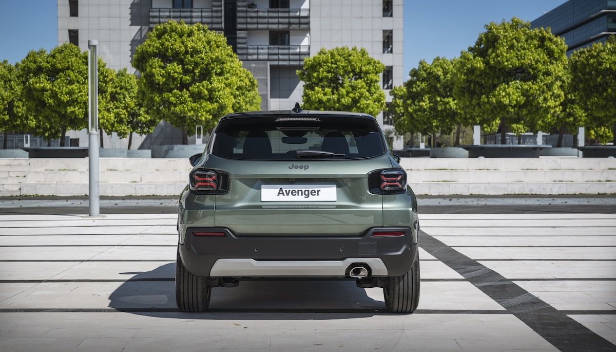 Jeep Avenger 2026, cosa cambia nel SUV dei record Jeep Avenger 2026, cosa cambia nel SUV dei record