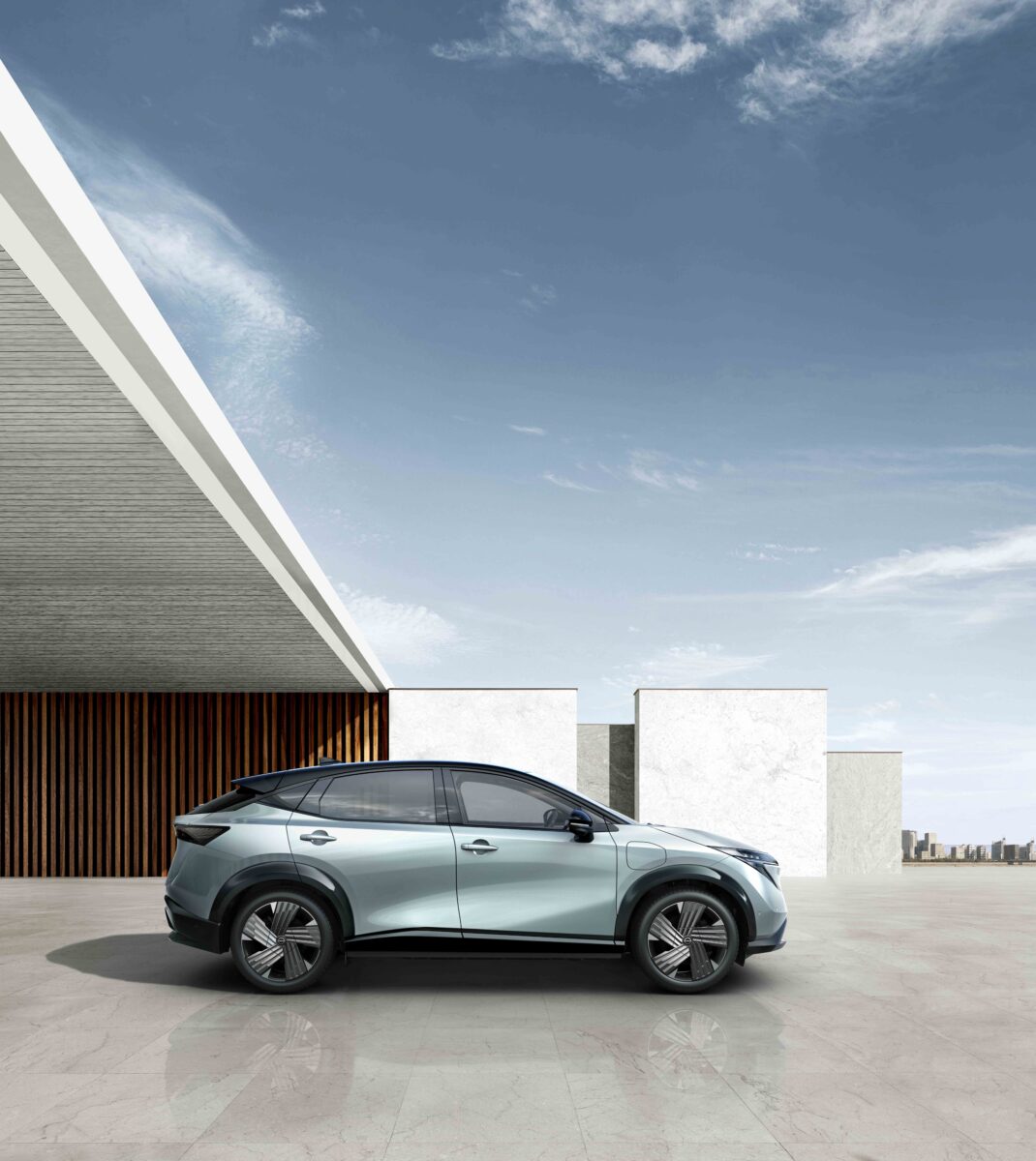 Nissan ARIYA MY26, il SUV elettrico si aggiorna