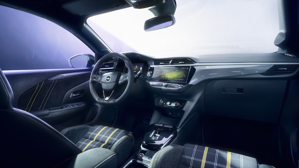 Opel trasforma la Corsa in una sportiva elettrica da 281 CV