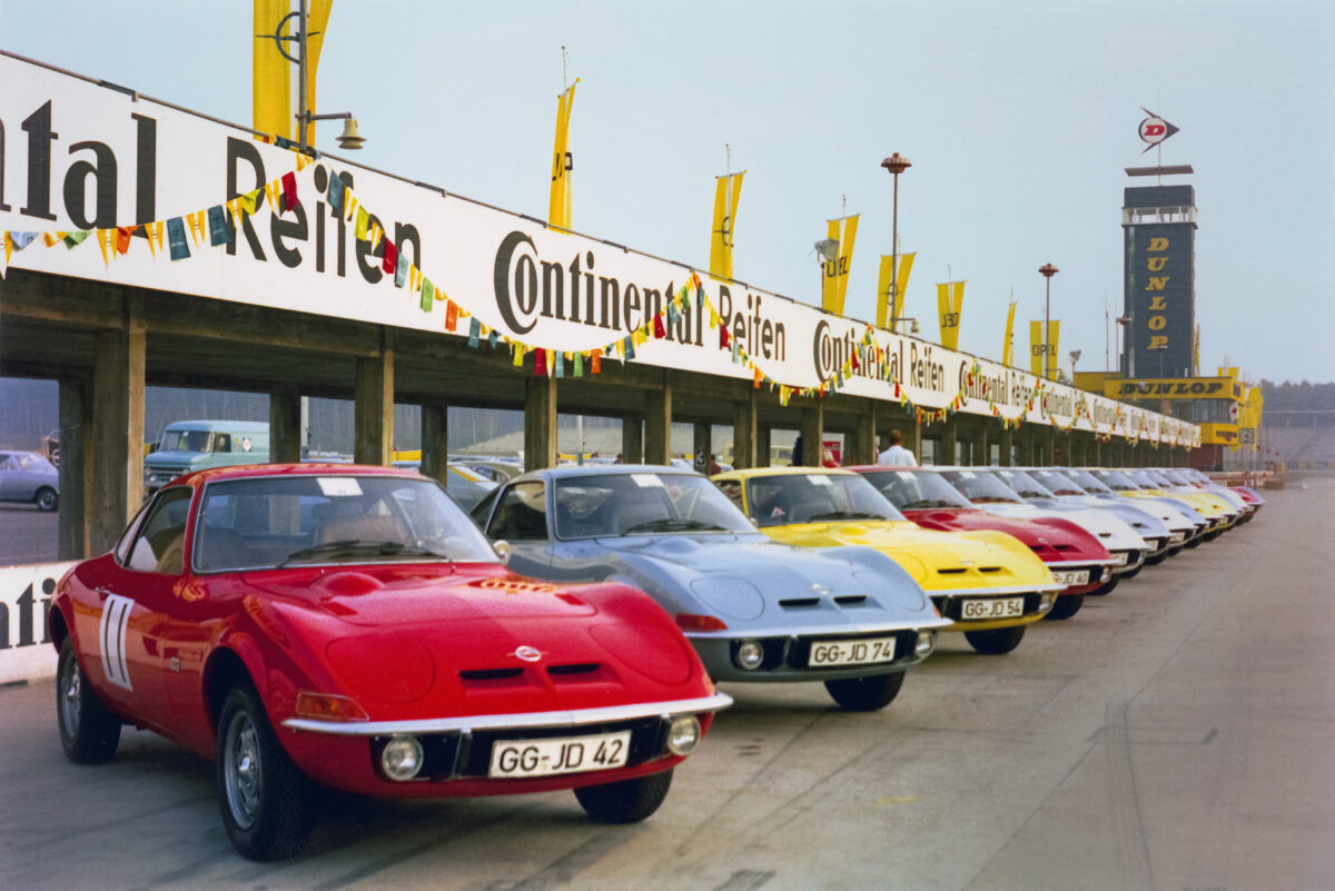 Opel celebra 125 anni di corse a Hockenheim