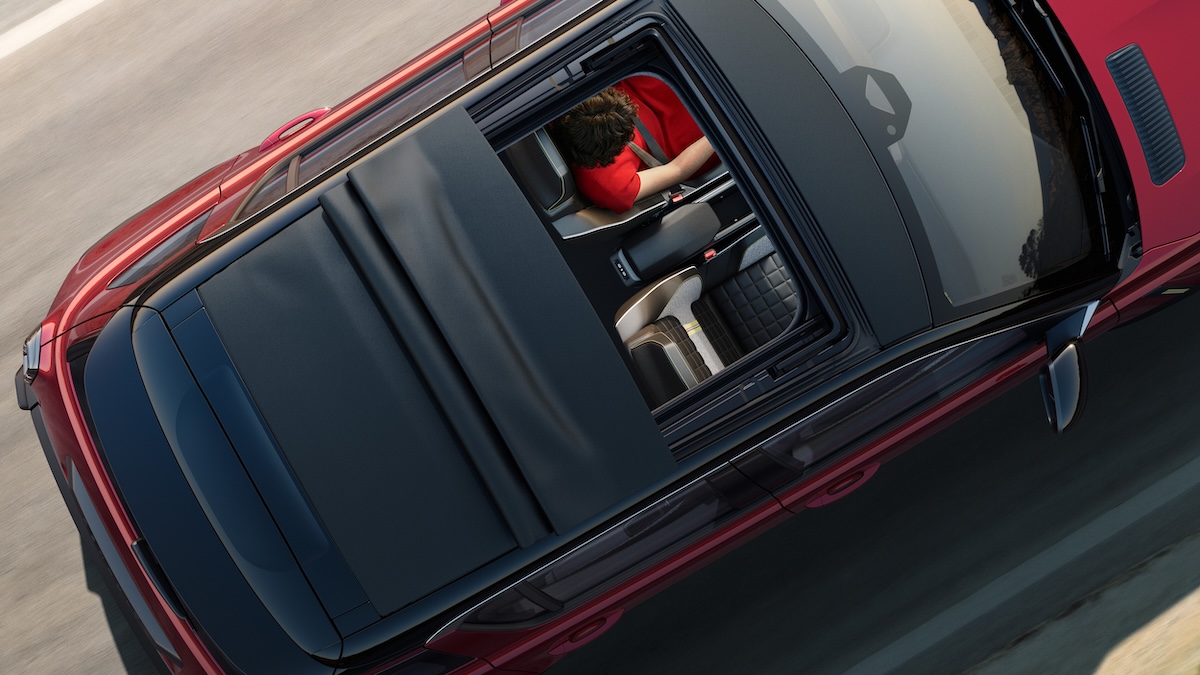 Renault 4 E-tech, arriva la versione Plein Sud