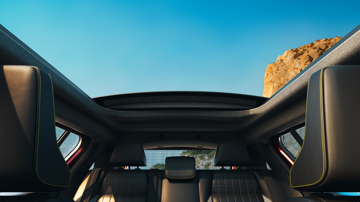 Renault 4 E-tech, arriva la versione Plein Sud