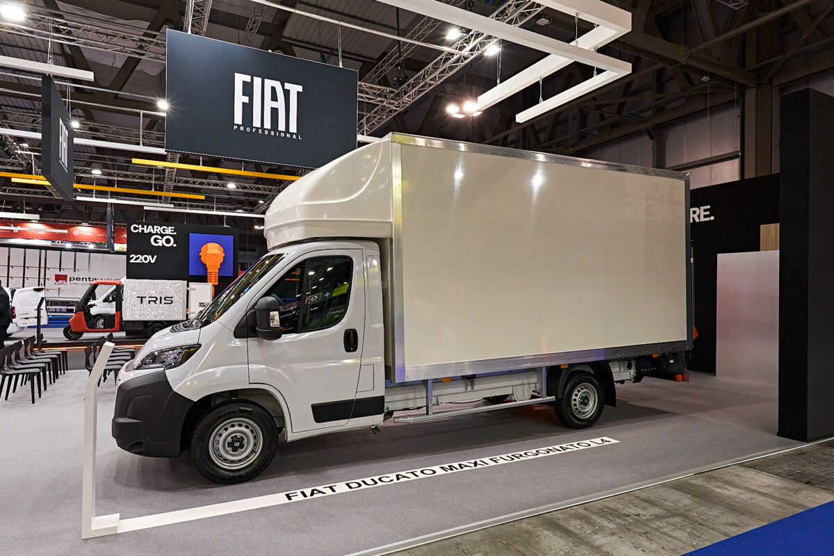 Stellantis Pro One al Transpotec con Fiat TRIS Stellantis Pro One al Transpotec con Fiat TRIS