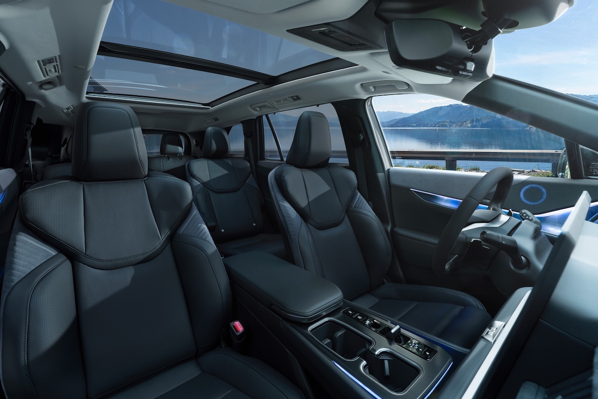 Lexus TZ, il nuovo SUV elettrico a sei posti