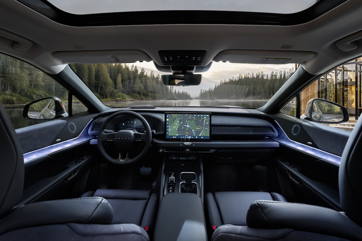 Lexus TZ, il nuovo SUV elettrico a sei posti
