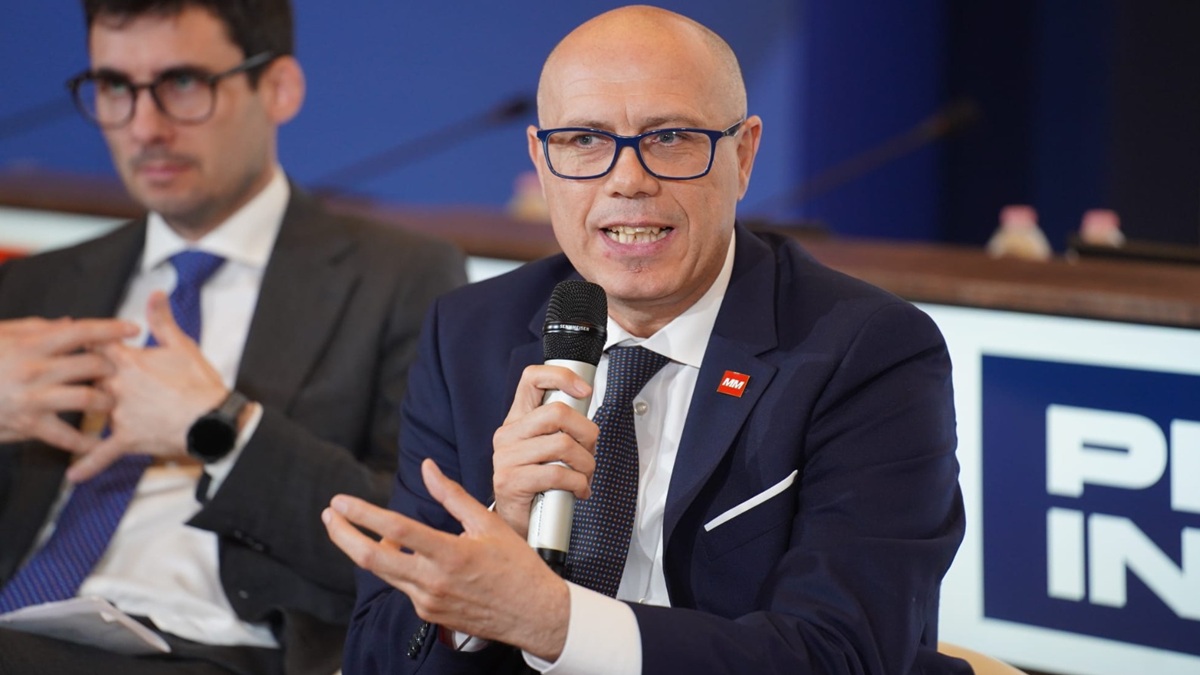 Mascolo (MM spa) a Direzione Nord: “Con l’intelligenza artificiale la rete idrica di Milano diventa più resiliente” Mascolo (MM spa) a Direzione Nord: “Con l’intelligenza artificiale la rete idrica di Milano diventa più resiliente”