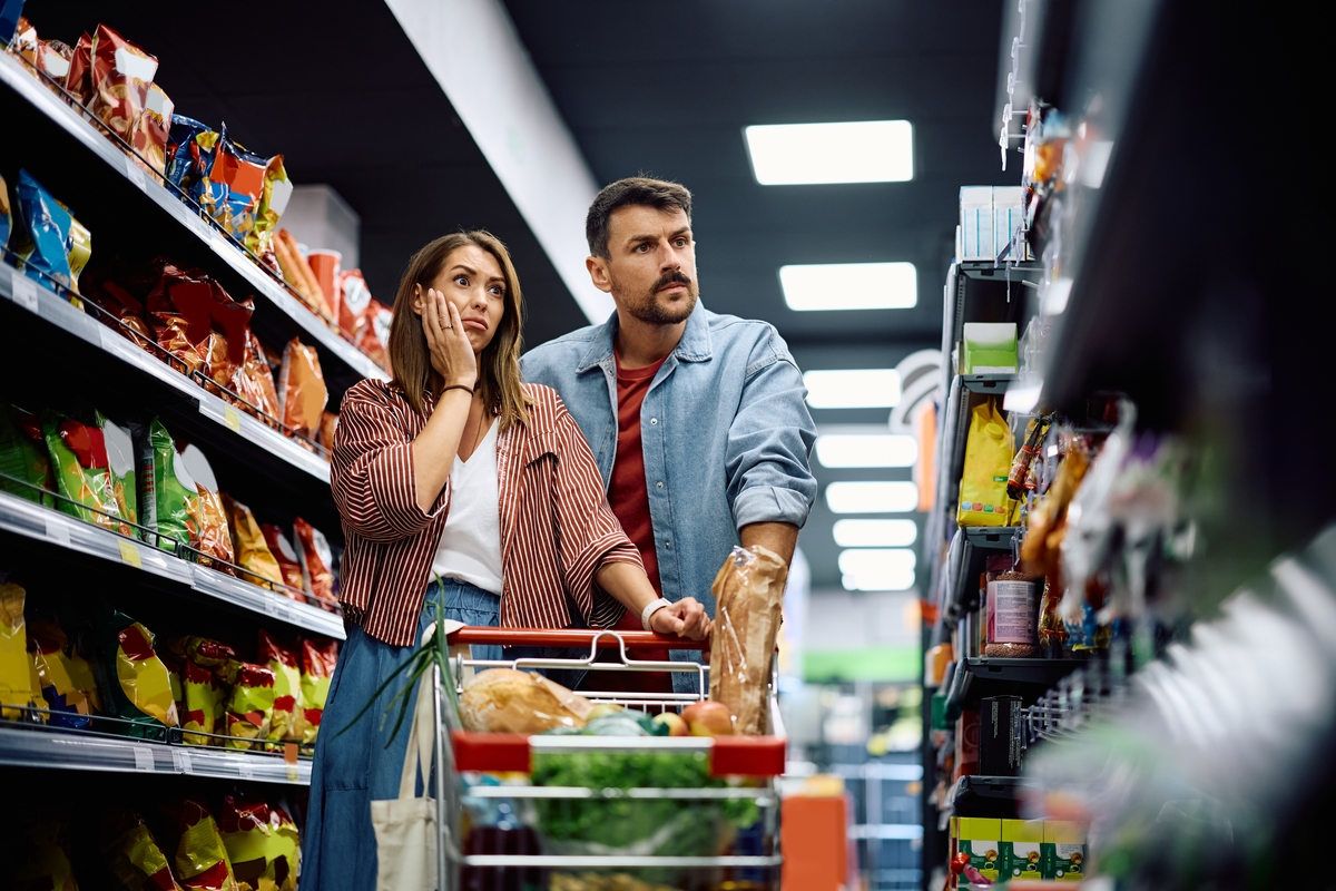 Spesa, gli italiani hanno cambiato gusti: tutti pazzi per il kefir (+50% di richieste). Cos’è la “bevanda con batteri” Spesa, gli italiani hanno cambiato gusti: tutti pazzi per il kefir (+50% di richieste). Cos’è la “bevanda con batteri”