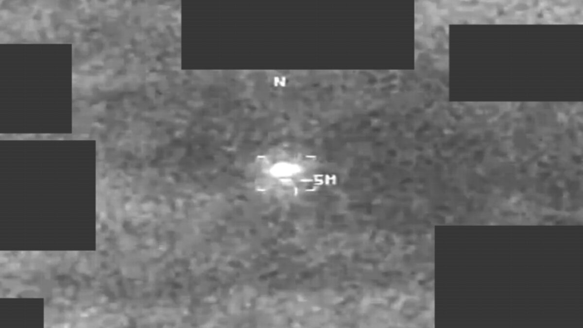 Ufo e alieni, Trump pubblica una marea di file pieni di avvistamenti: “Senza parole” Ufo e alieni, Trump pubblica una marea di file pieni di avvistamenti: “Senza parole”