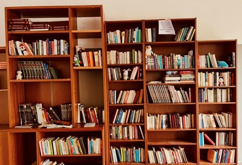Biblioteche di cortile, volontariato e cultura animano i quartieri Aler di Milano