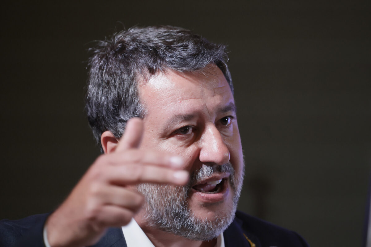 Salvini: “Lo statuto della Lega non cambia. Vannacci? Non mi interessa”