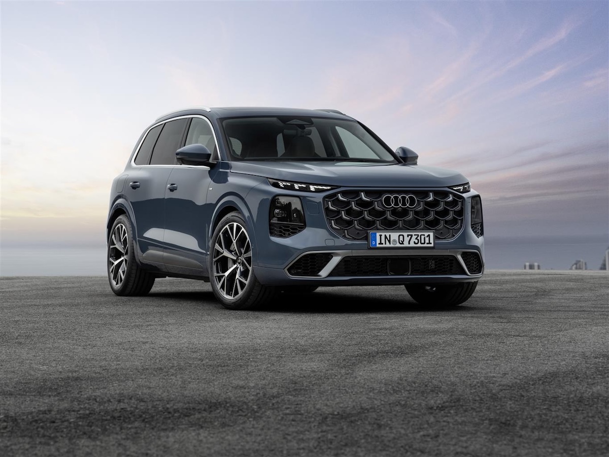Audi nuova Q7 cambia passo: più digitale, diesel e ibrida Audi nuova Q7 cambia passo: più digitale, diesel e ibrida