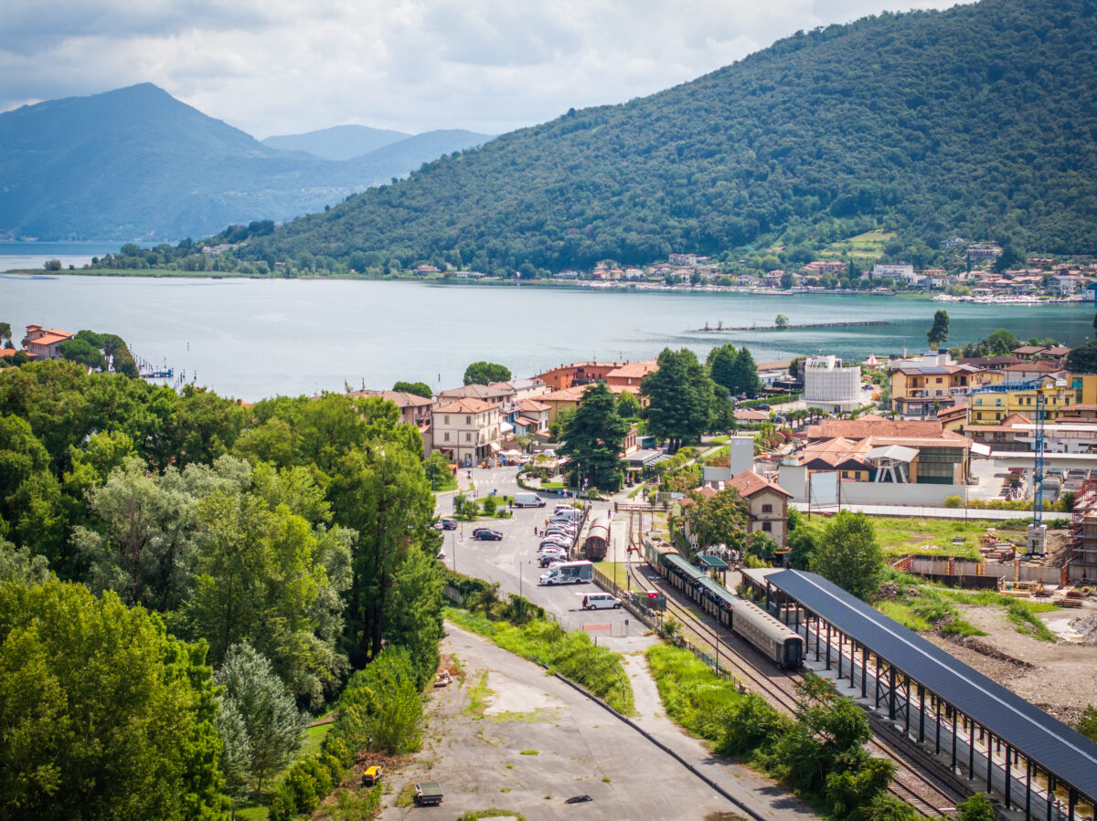 Fondazione FS, inaugurate le prime carrozze panoramiche d’Italia per il turismo ferroviario Fondazione FS, inaugurate le prime carrozze panoramiche d’Italia per il turismo ferroviario