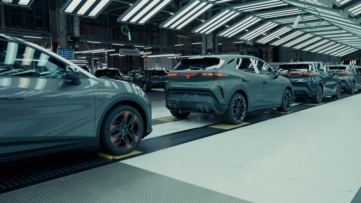 CUPRA Raval, 1.000 robot per l’elettrica urbana CUPRA Raval, 1.000 robot per l’elettrica urbana