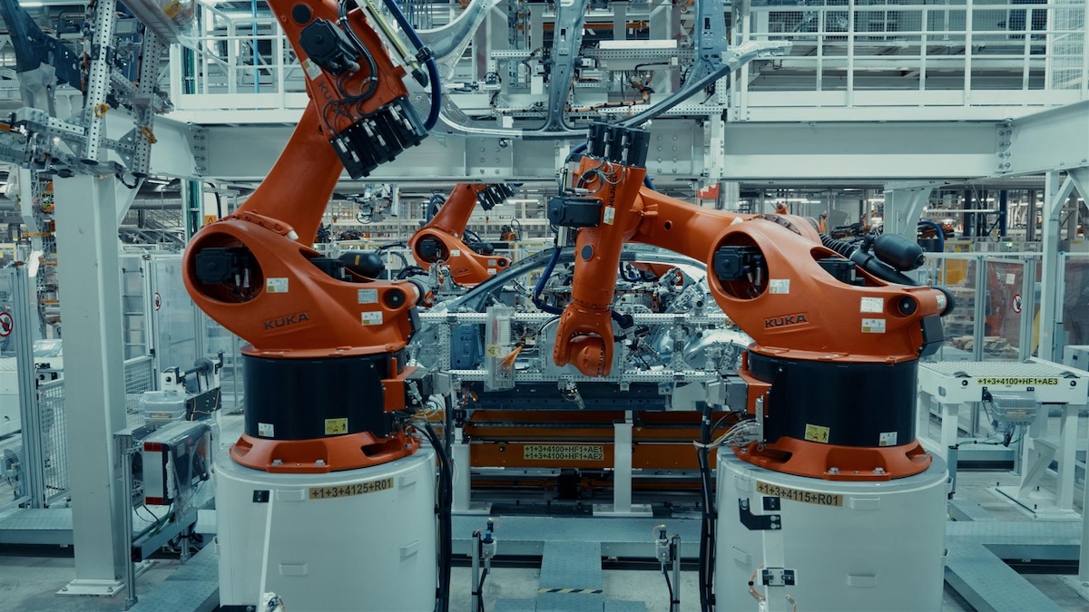 CUPRA Raval, 1.000 robot per l’elettrica urbana CUPRA Raval, 1.000 robot per l’elettrica urbana