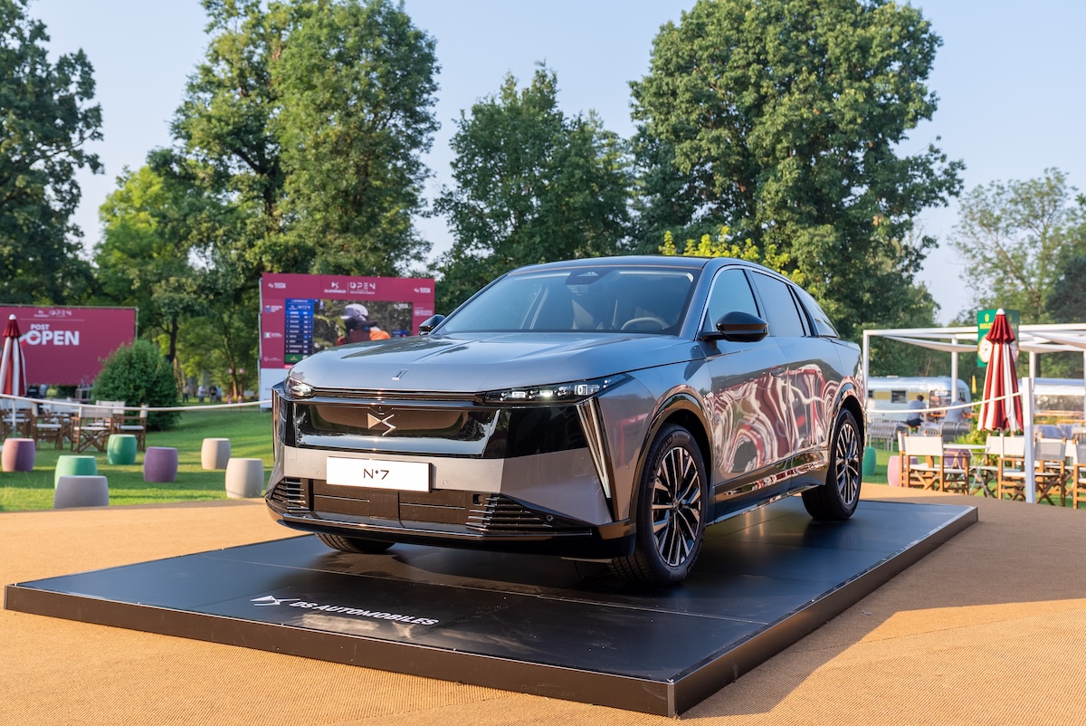 DS N°7 arriva in Italia: prezzi, gamma e autonomi