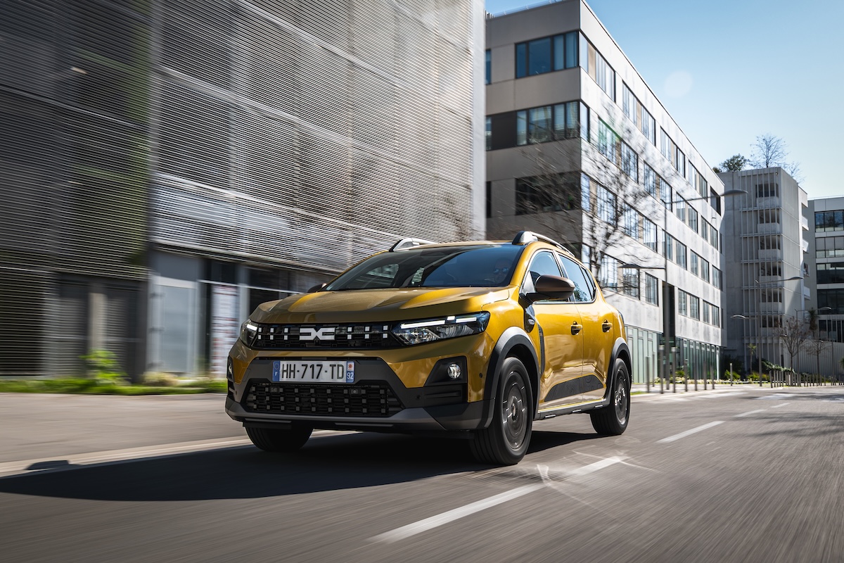 Dacia Sandero: come cambia il design del modello più venduto Dacia Sandero: come cambia il design del modello più venduto