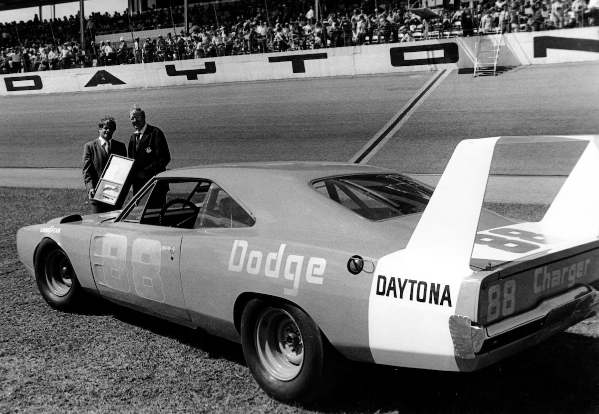 Dodge Charger in Europa: muscle car americana, anche elettrica Dodge Charger in Europa: muscle car americana, anche elettrica