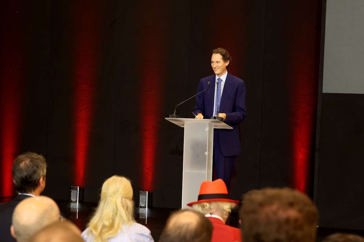 Ferrari premia oltre 500 invenzioni nate a Maranello Ferrari premia oltre 500 invenzioni nate a Maranello