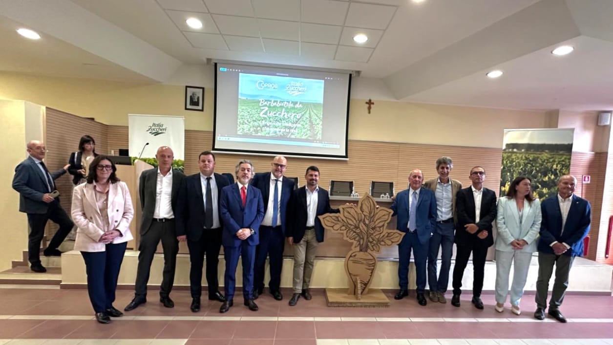 ANBI, crisi climatica e agricoltura: irrigazione intelligente e Piano Invasi per tutelare la filiera italiana dello zucchero