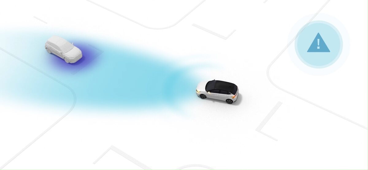 Hyundai SmartSense: così cambia la sicurezza al volante Hyundai SmartSense: così cambia la sicurezza al volante