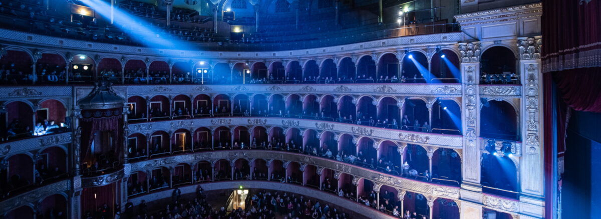 Regole sospese al Teatro dell’Opera, ma solo se danza Shakespeare Regole sospese al Teatro dell’Opera, ma solo se danza Shakespeare