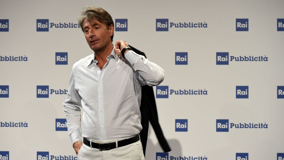 Milo Infante, la Rai, le dimissioni (non ancora date) la firma che ancora non c’è con Mediaset e i margini per restare in Rai. Retroscena Milo Infante, la Rai, le dimissioni (non ancora date) la firma che ancora non c’è con Mediaset e i margini per restare in Rai. Retroscena