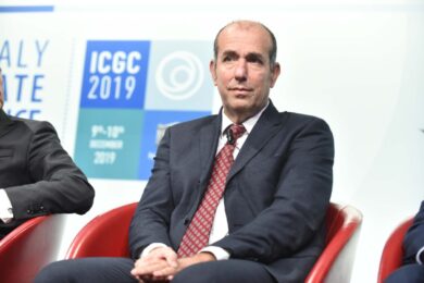 Buzzi sotto tiro, i grandi fondi esteri (e molti italiani) bocciano le maxi remunerazioni del 2025