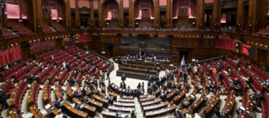 Via libera della Camera al decreto rimpatri volontari: è legge